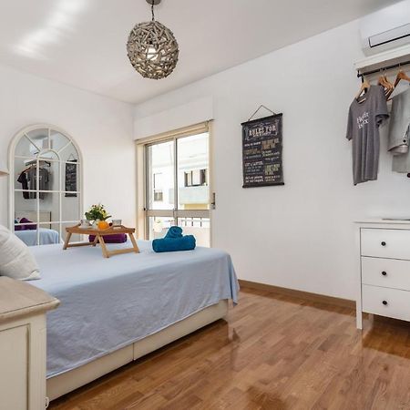 Magic Theatre Faro Center Apartment ภายนอก รูปภาพ