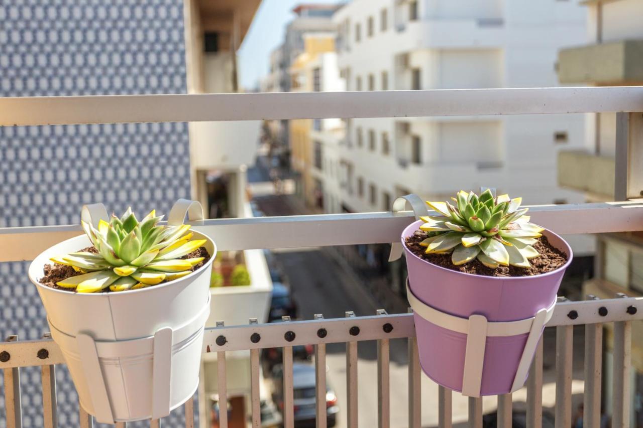 Magic Theatre Faro Center Apartment ภายนอก รูปภาพ