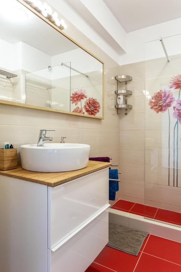Magic Theatre Faro Center Apartment ภายนอก รูปภาพ